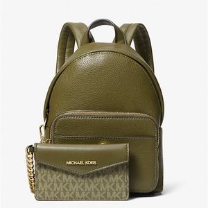 MICHAEL KORS
Maisie Extra-Small Pebbled Leather 2-in-1 Backpack
Olive 
NWT